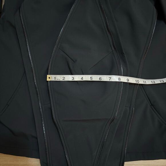 Mamalila Allrounder Black Softshell Maternity and Babywearing Jacket M - Picture 7 of 15